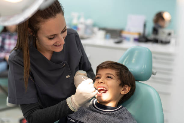Best Cracked Tooth Emergency Dentist  in Holiday, FL