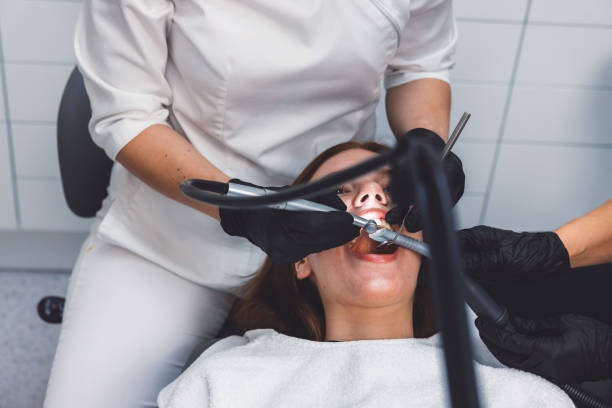 Best Urgent Tooth Repair  in Holiday, FL